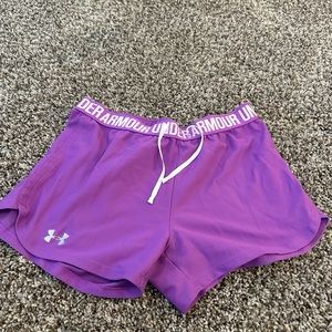 Women’s Small Under Armour Shorts